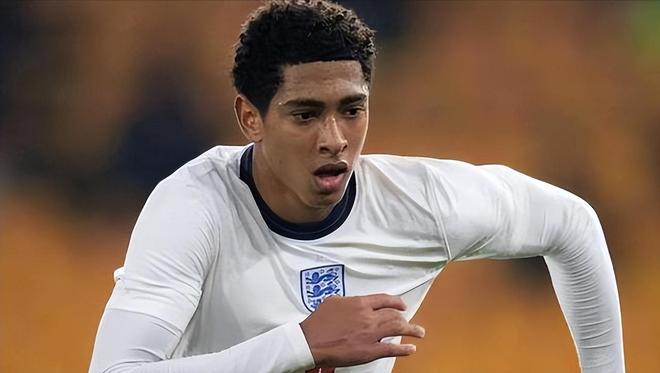 五大联赛收官!英超末轮前瞻：争五大戏曼城占优（五大联赛谢幕在即！英超末轮前瞻：争五混战，曼城握主动）