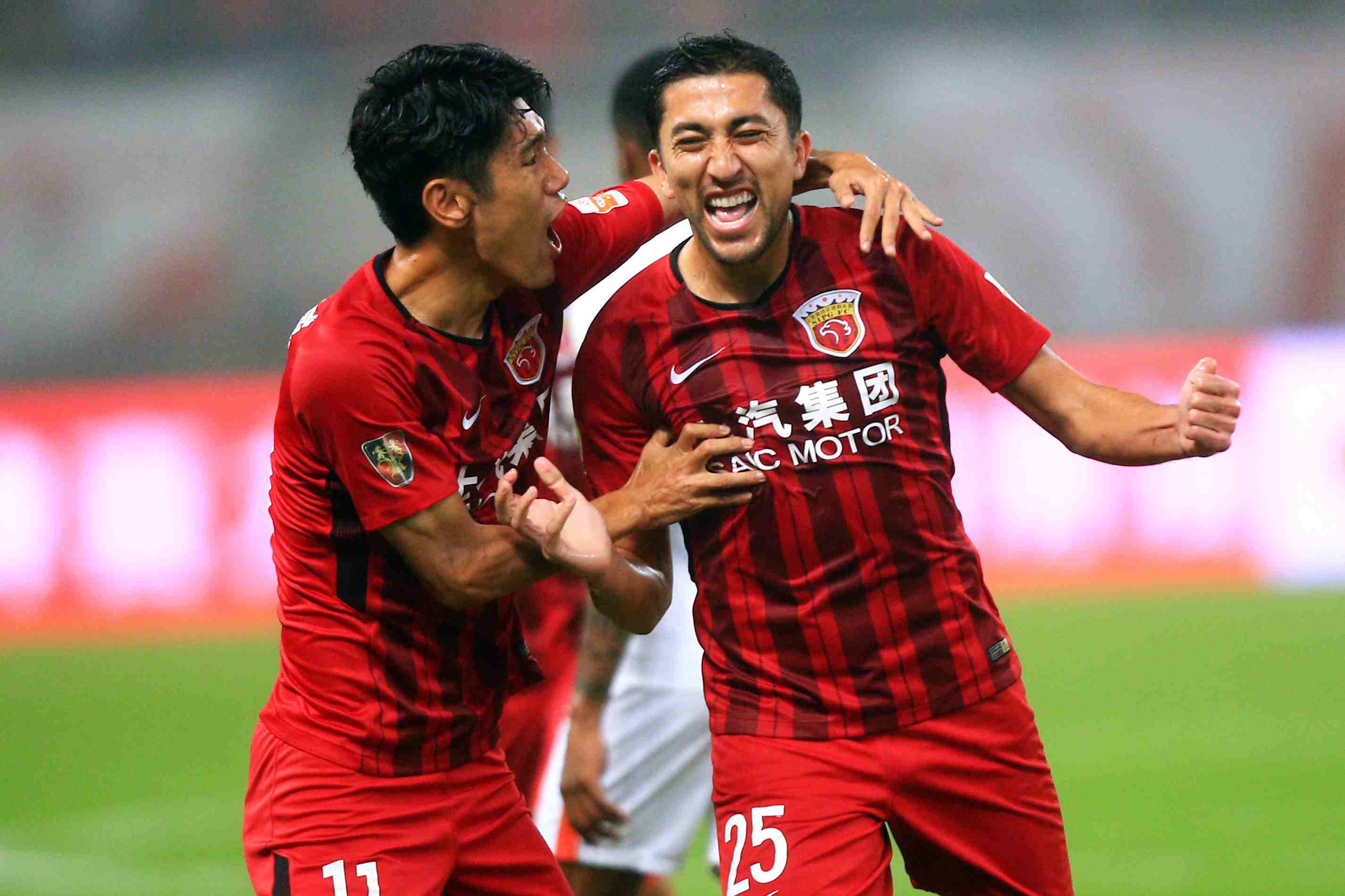 马卡报预测巴萨vs黄潜首发：佩德里缺阵，费兰亚马尔领衔（马卡报：巴萨战黄潜预计首发出炉——佩德里缺席，费兰与亚马尔领衔）