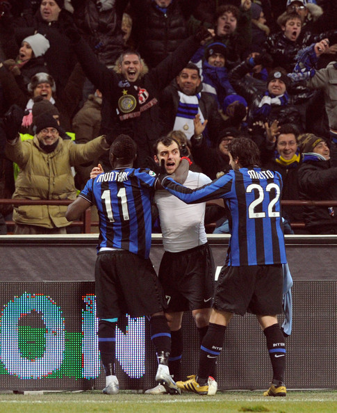 欧冠半场：两队均破门乏术，摩纳哥0-0闷平加拉塔萨雷（欧冠半场：两队久攻不下，摩纳哥0-0暂平加拉塔萨雷）