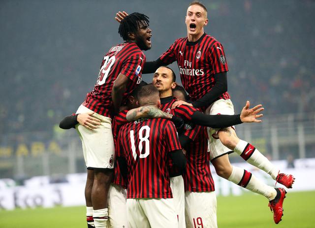 东体：海港计划1月中旬收队，俱乐部会评估合同到期球员