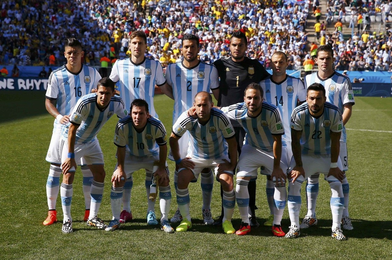 贝尔戈米：看看那不勒斯有多少人缺阵，如今他们比上赛季更强